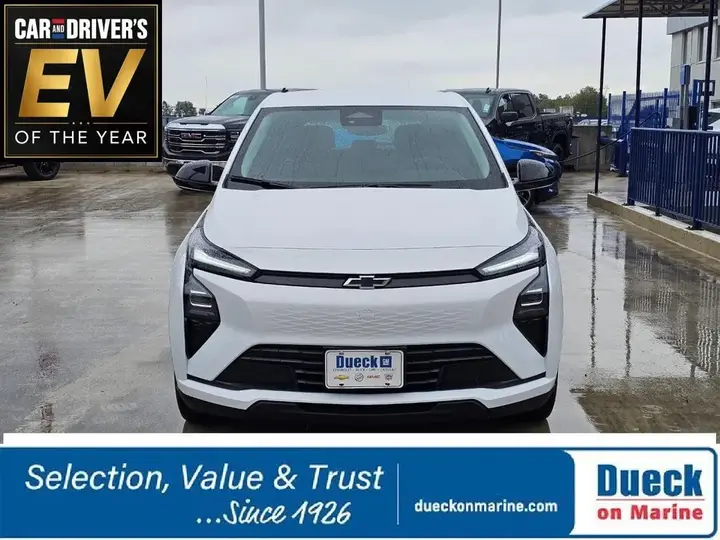 Chevrolet Bolt 2027 photo 3