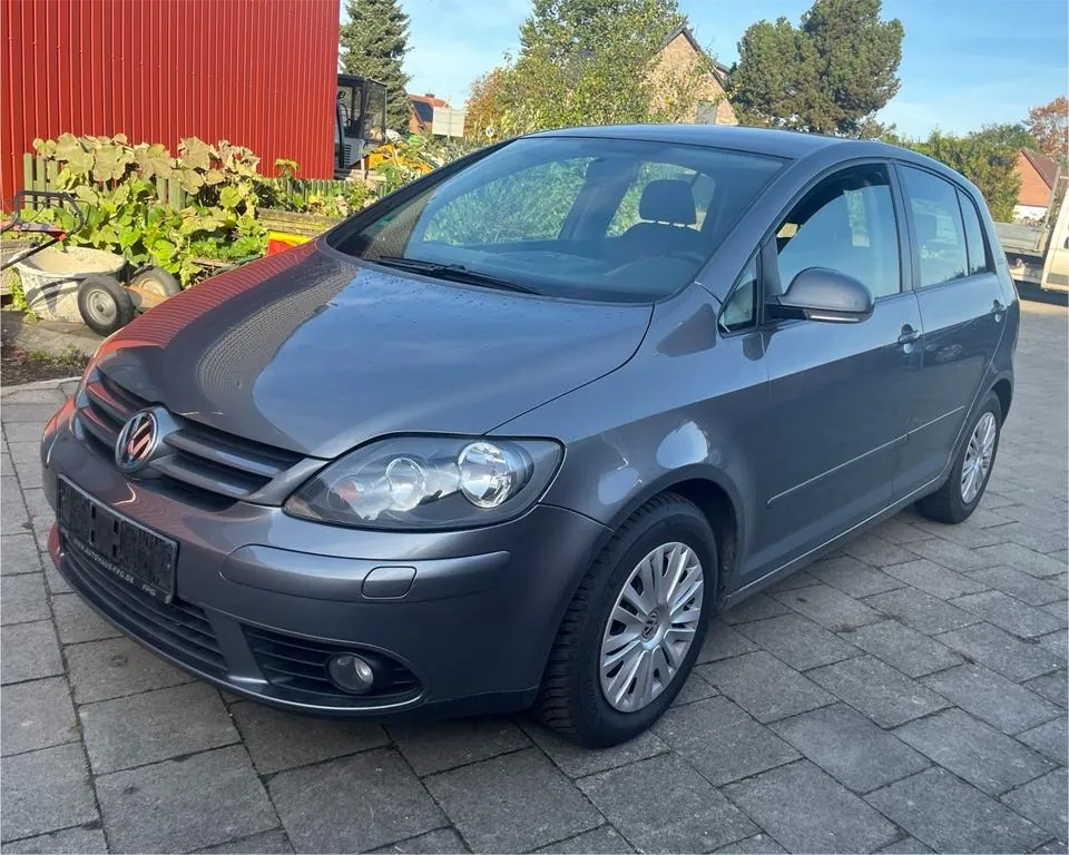 Volkswagen Golf V