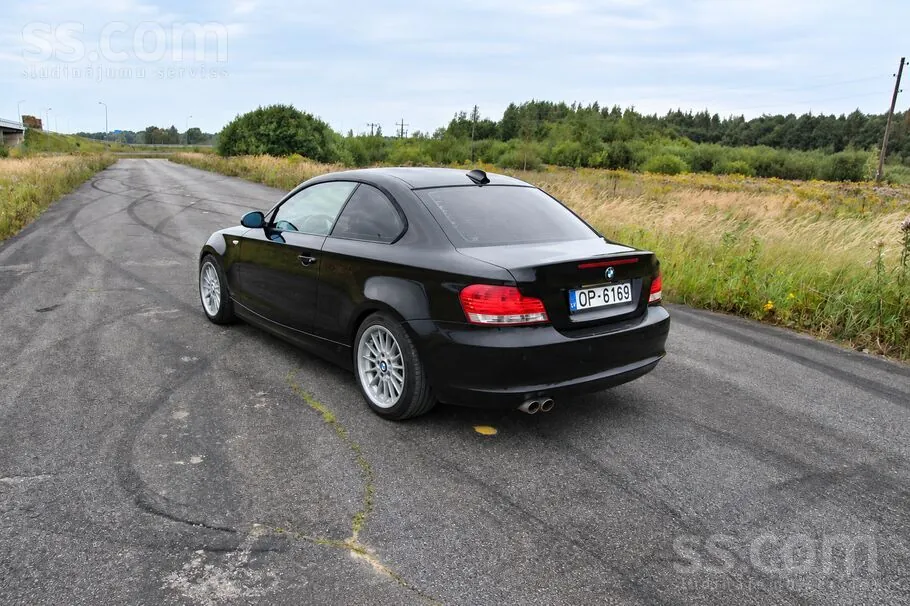 BMW 130 2008 photo 3