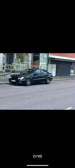 Mercedes-Benz E300 2009 photo 2