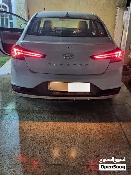 Hyundai Elantra 2020 photo 3