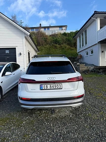 Audi E-Tron 2021 photo 4