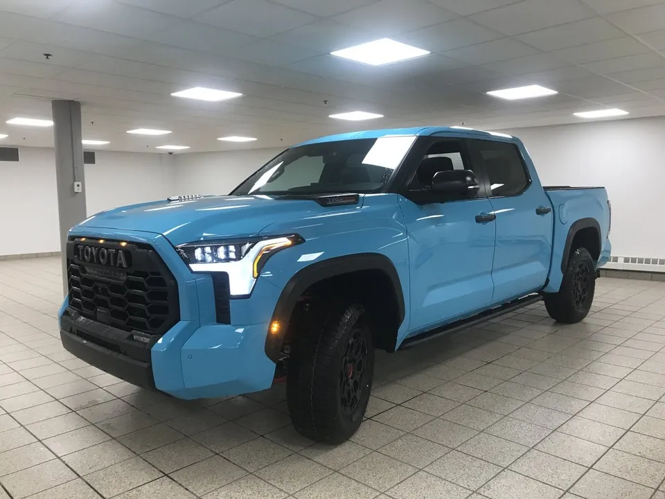 Toyota Tundra 2026 photo 2