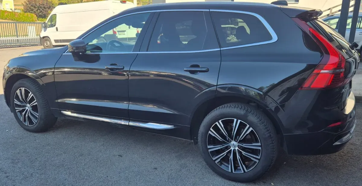 Volvo Xc60 2022 photo 3