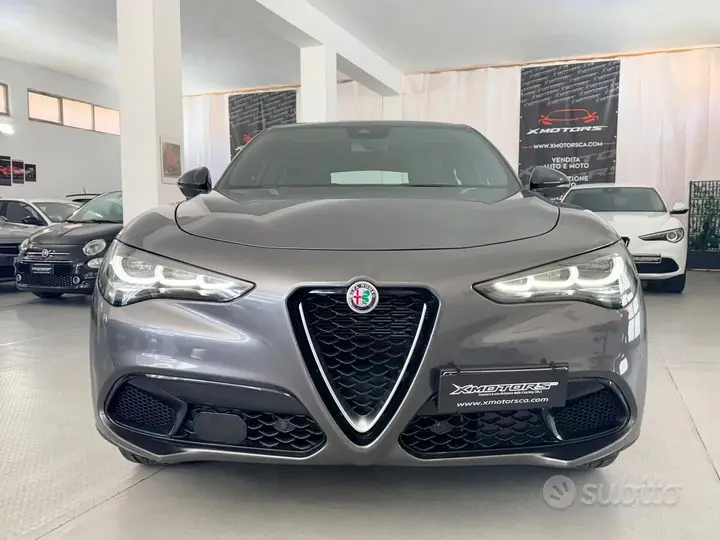 Alfa Romeo Stelvio 2023 photo 2