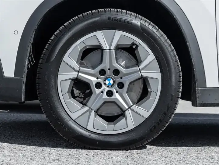 BMW X1 2023 photo 5