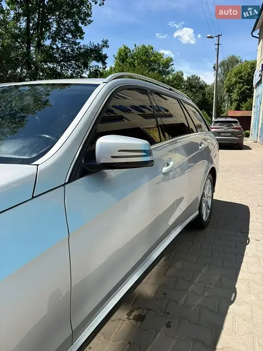 Mercedes-Benz E-Class 2015 photo 2