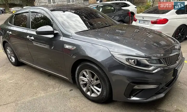 Kia K5 2018 photo 4