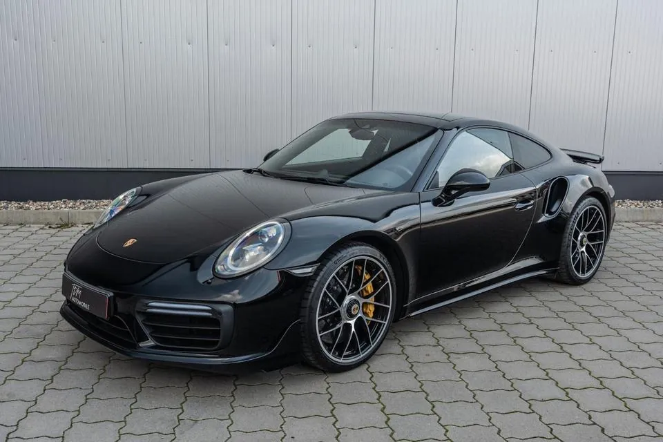 Porsche 911 Turbo S