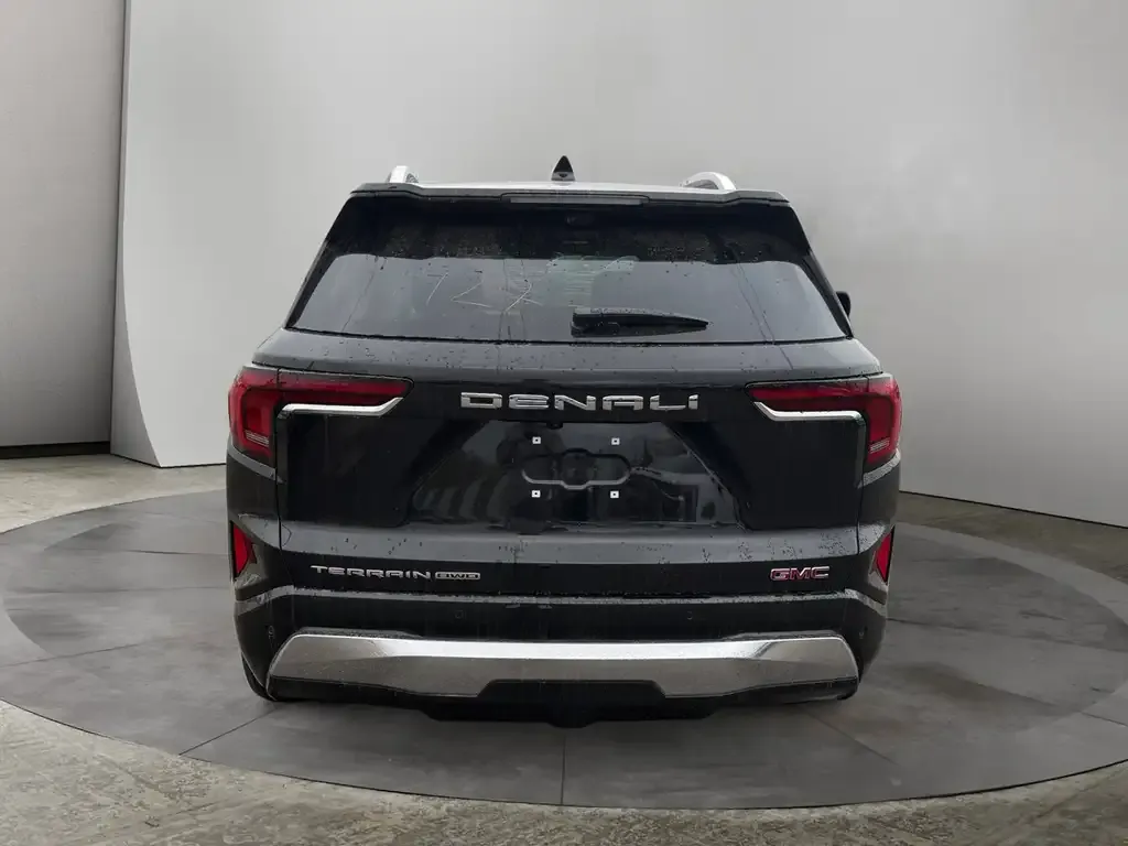 GMC Terrain 2027 photo 4
