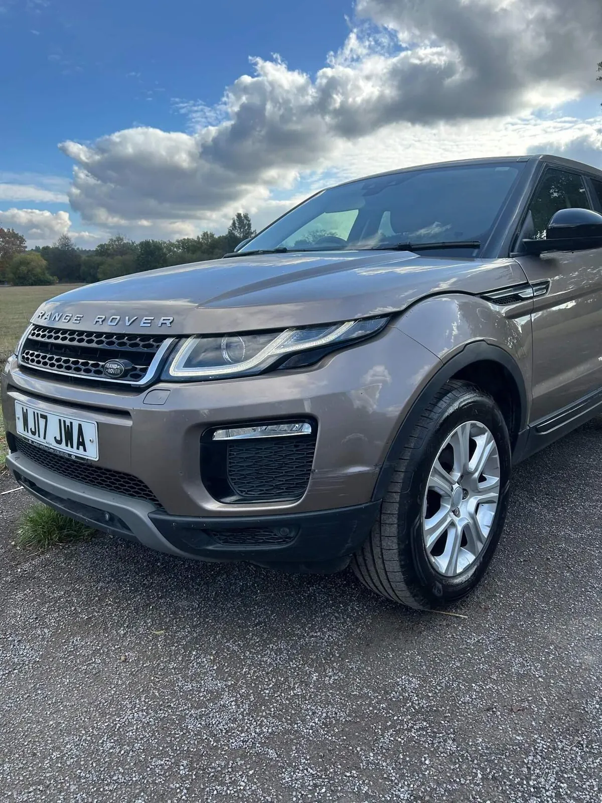 Land Rover Range Rover Evoque 2017 photo 2