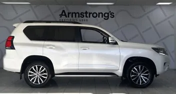 Toyota Land Cruiser Prado 2023 photo 4