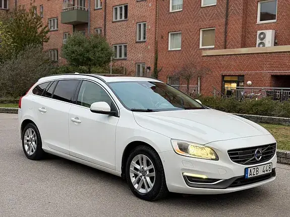 Volvo V60 2014 photo 3