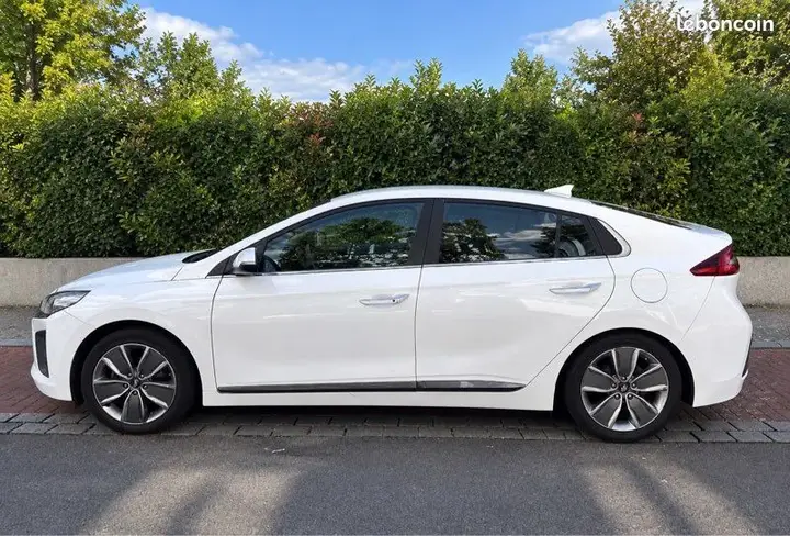 Hyundai Ioniq 2017 photo 3
