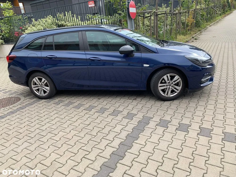 Opel Astra 2021 photo 4