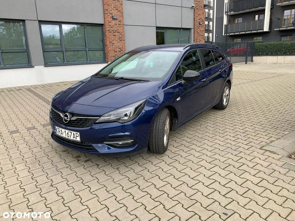 Opel Astra 2021 photo 2