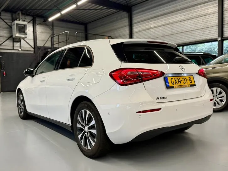 Mercedes-Benz Aklasse 2021 photo 3