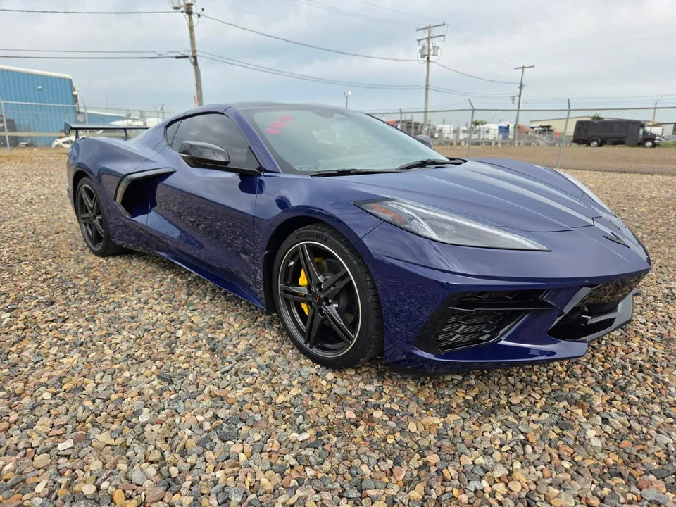 Chevrolet Corvette Stingray 2026 photo 3