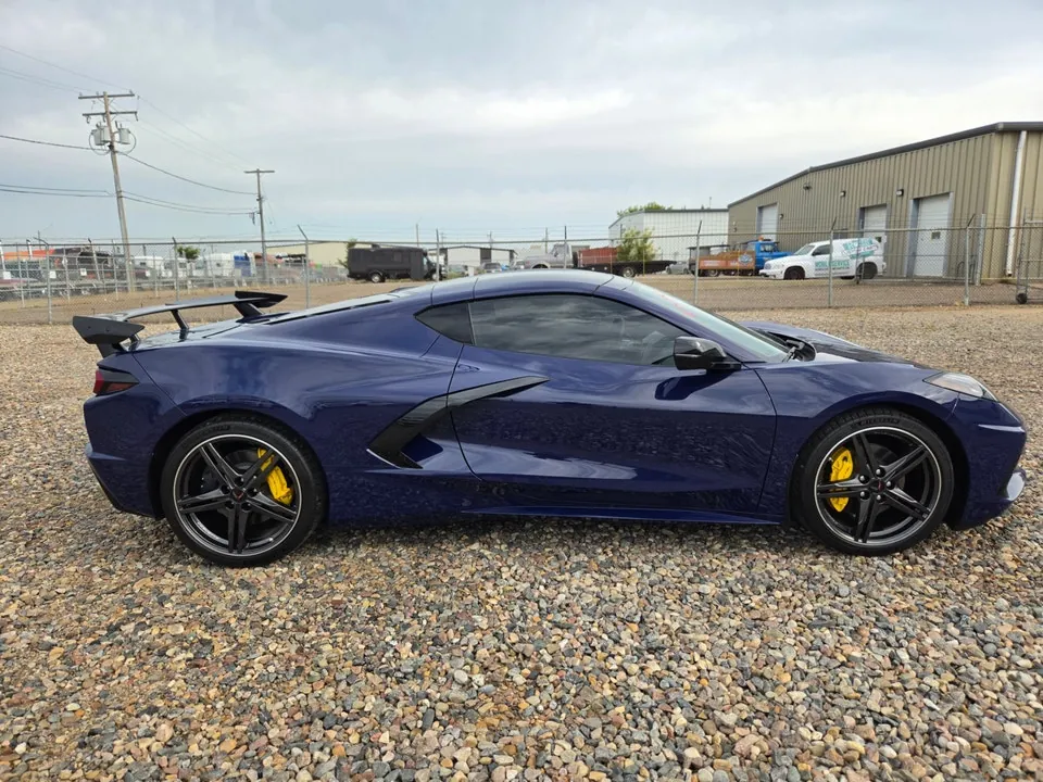 Chevrolet Corvette Stingray 2026 photo 4