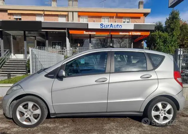 Mercedes-Benz A 160