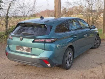 Peugeot 308 2024 photo 3
