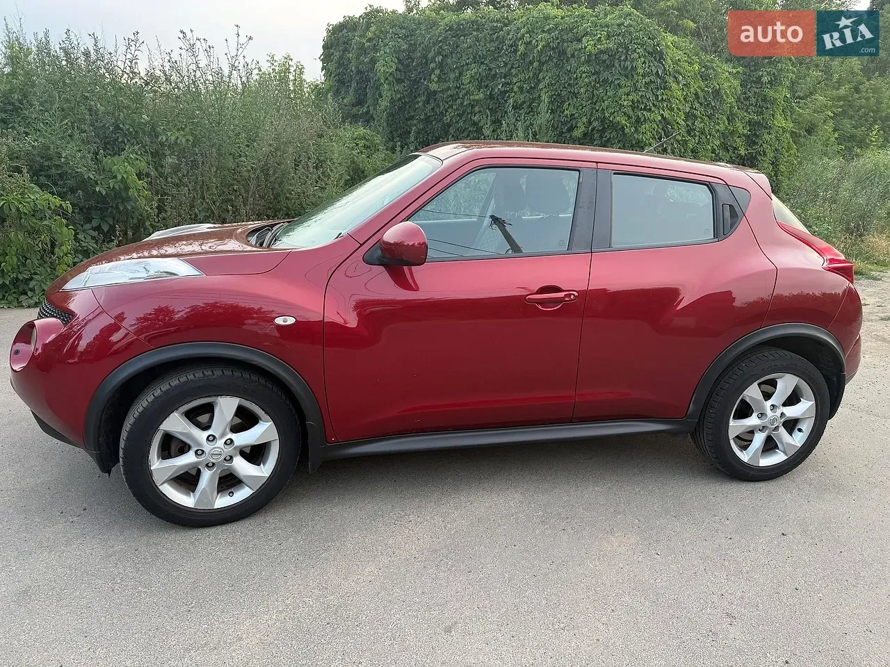 Nissan Juke 2011 photo 4