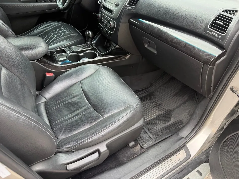 Kia Sorento 2014 photo 3