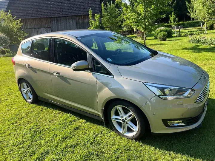 Ford C-Max 2016 photo 2