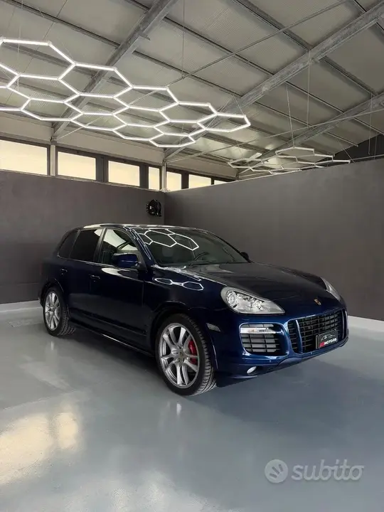 Porsche Cayenne 2008 photo 2