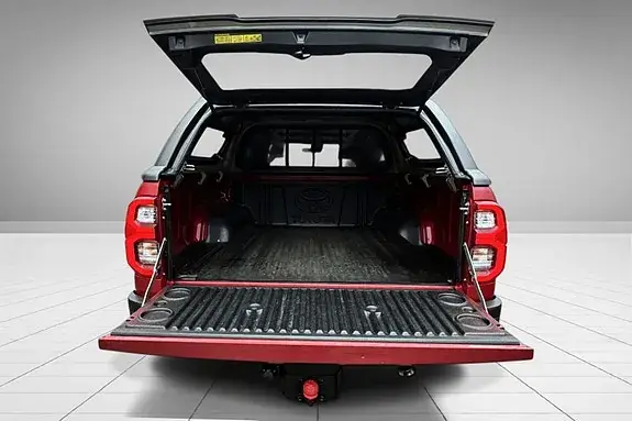Toyota Hilux 2024 photo 5