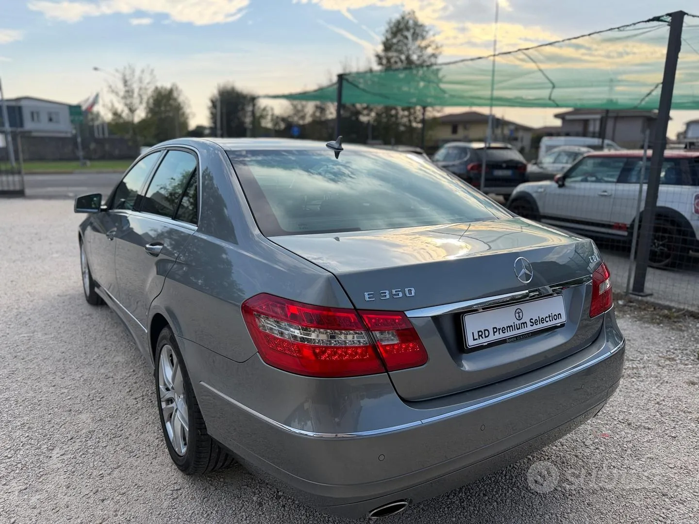 Mercedes-Benz E-Class 2010 photo 4