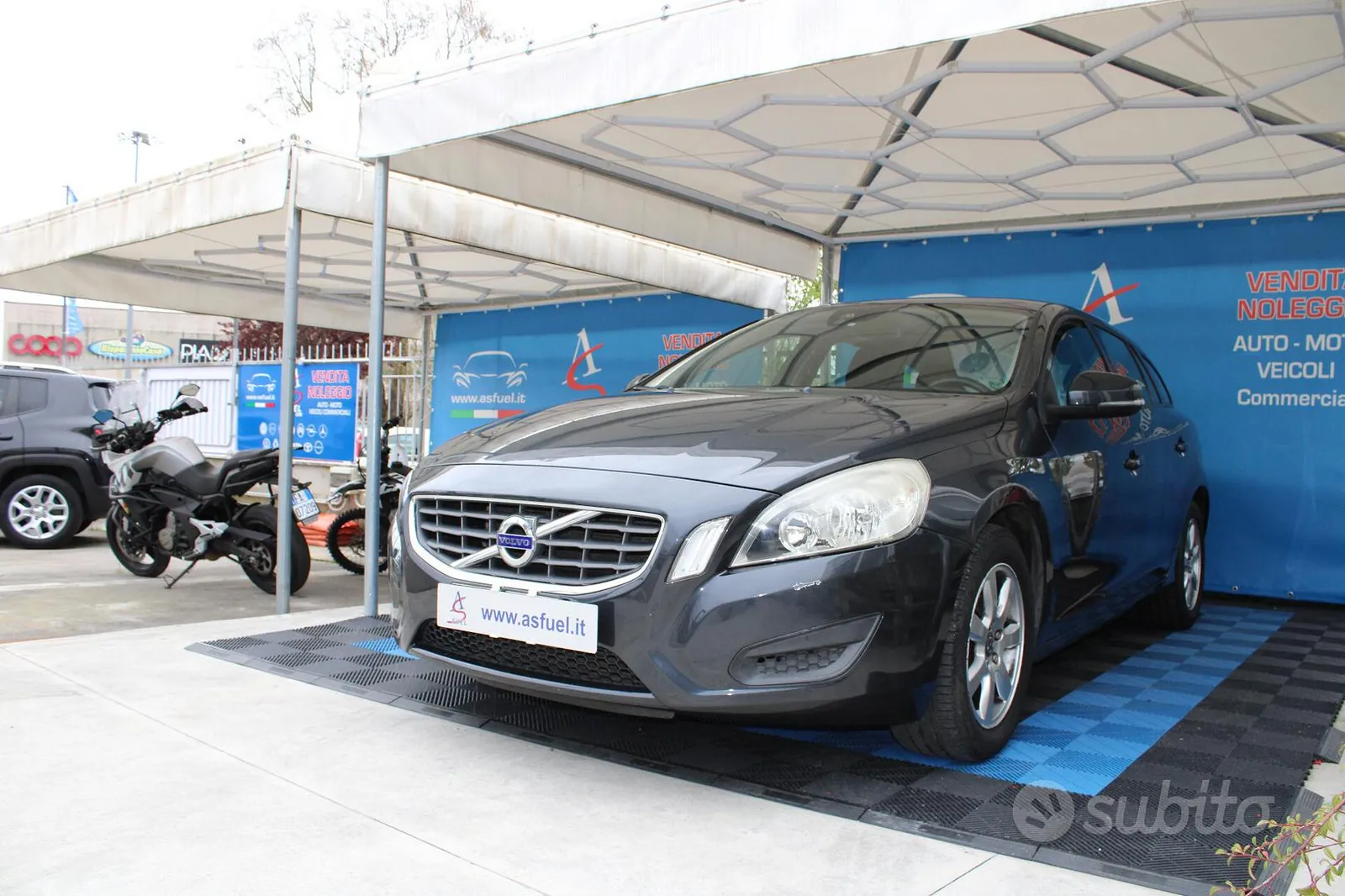 Volvo V60 2011 photo 2