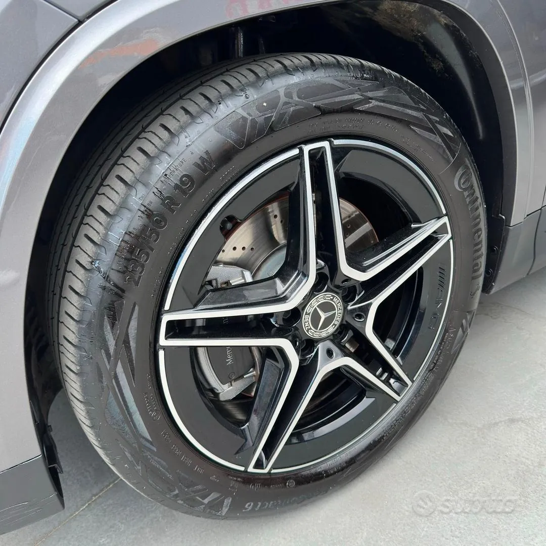 Mercedes-Benz Gla 2024 photo 4