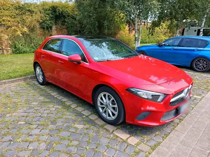 Mercedes-Benz A 200