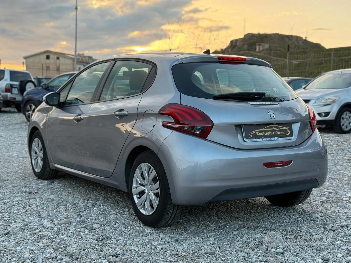 Peugeot 208 2019 photo 5