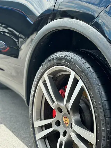 Porsche Cayenne 2011 photo 3