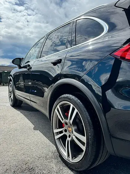 Porsche Cayenne 2011 photo 4