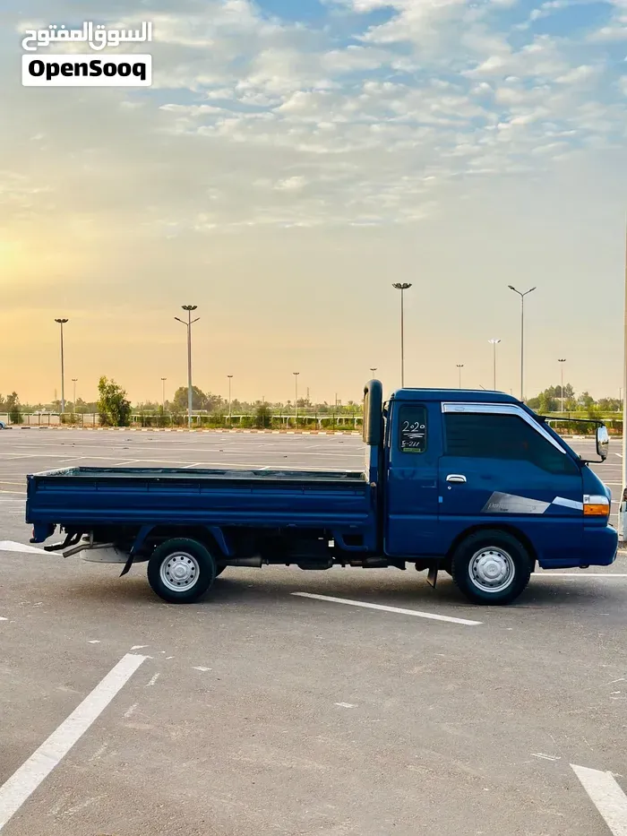 Hyundai H 100 2003 photo 4