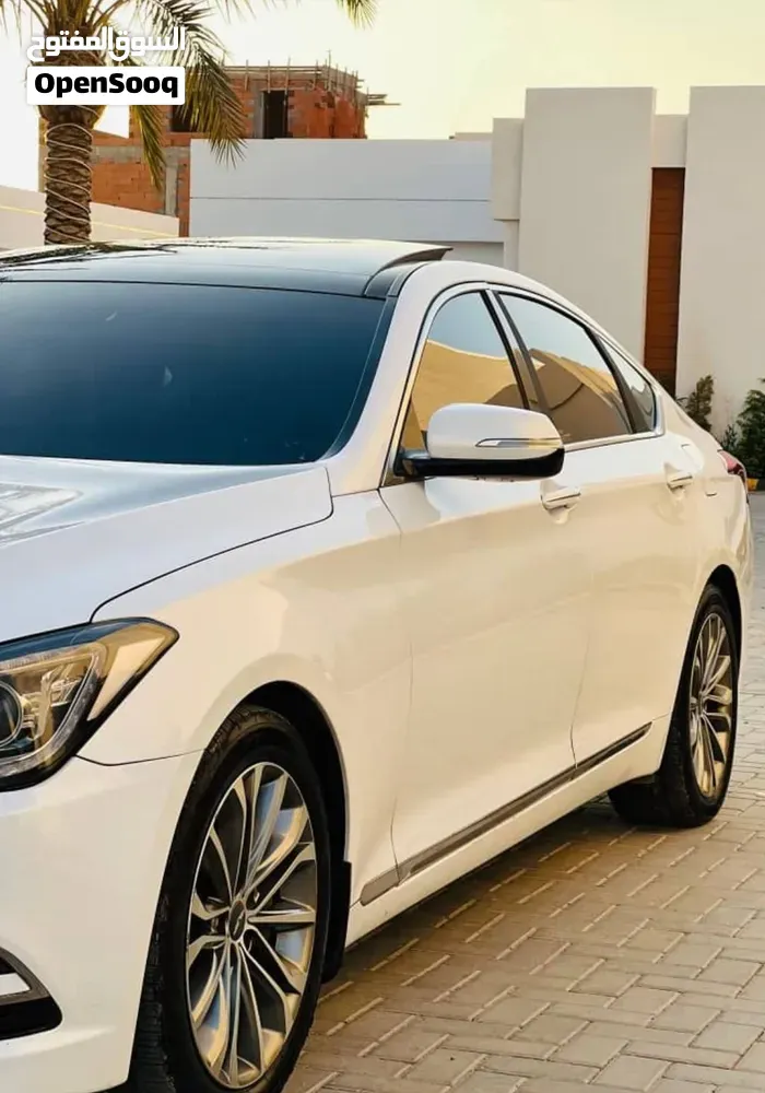 Genesis G80 2016 photo 4