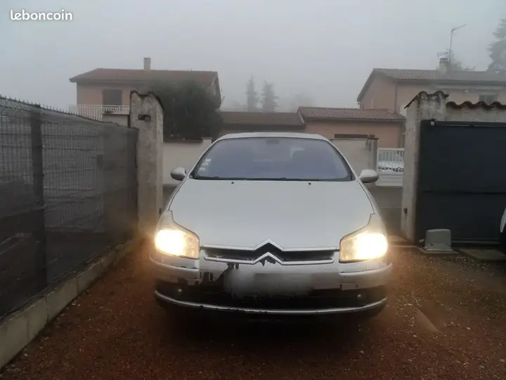 Citroen C5 2005 photo 2