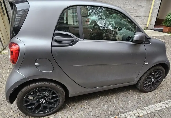 Smart Fortwo 2019 photo 5