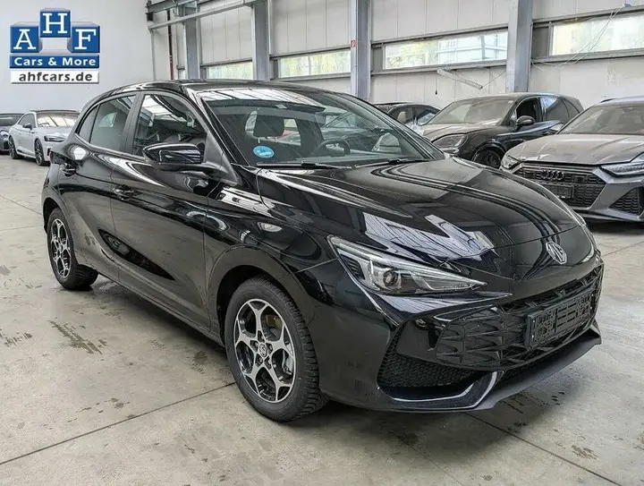 MG Mg3