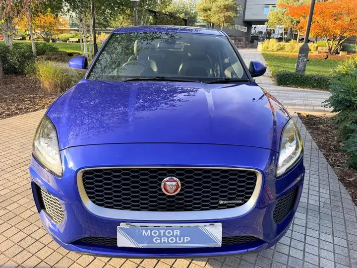 Jaguar E-Pace 2019 photo 2