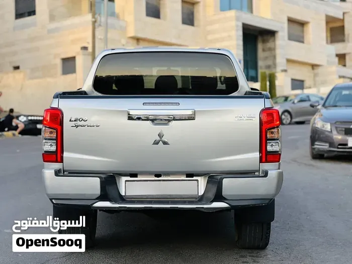 Mitsubishi L200 2022 photo 5
