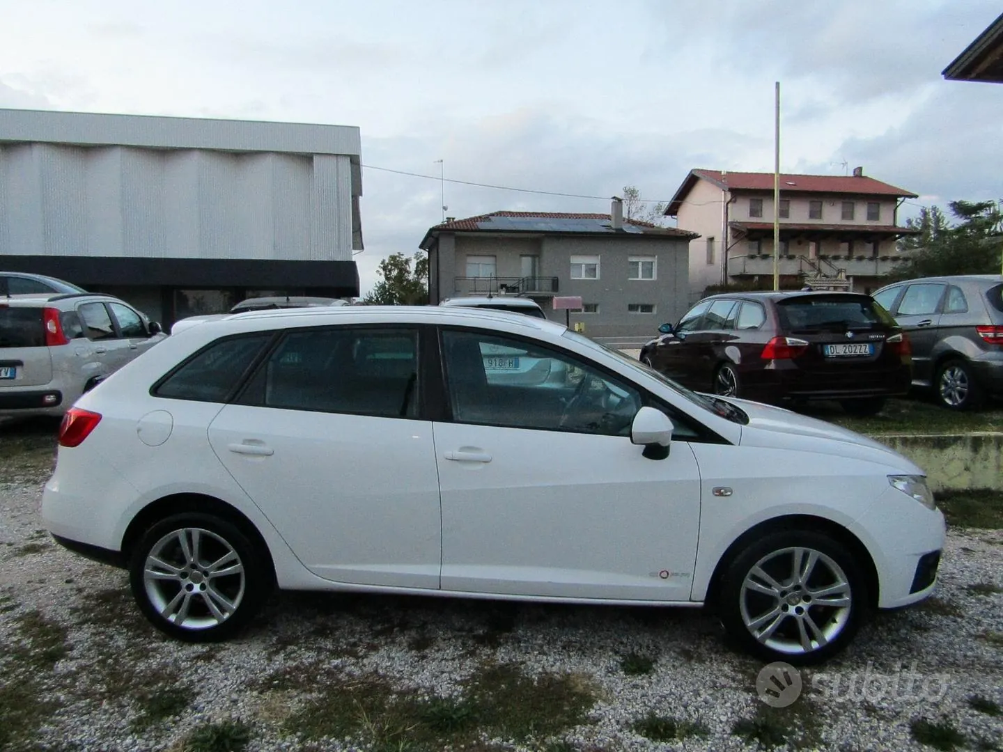Seat Ibiza 2011 photo 5