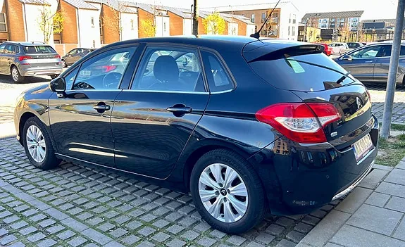 Citroen C4 2013 photo 3