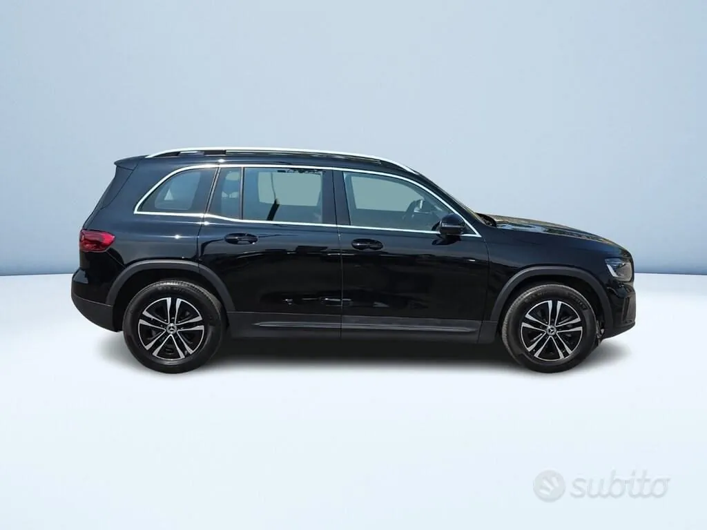 Mercedes-Benz Glb 2025 photo 3