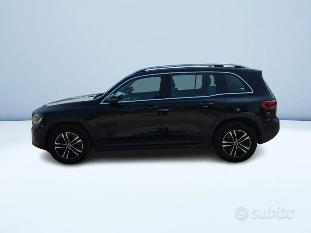 Mercedes-Benz Glb 2025 photo 4