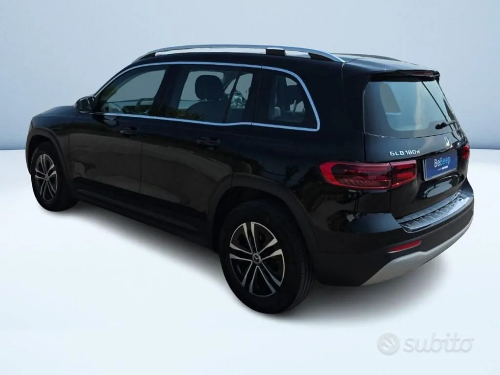 Mercedes-Benz Glb 2025 photo 5
