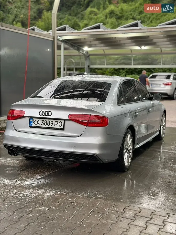 Audi A4 2015 photo 4